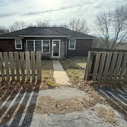 Buy this 2 bed house on West 327th Street in Osawatomie, Miami County