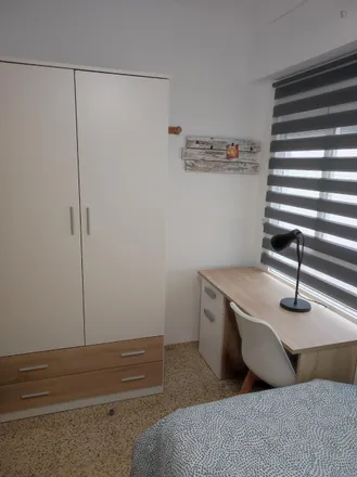 Rent this 4 bed room on Calle de Isaac Peral in 46100 Burjassot, Spain