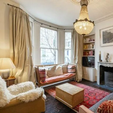 Rent this 5 bed house on 119 Chesterton Road in London, W10 6ER