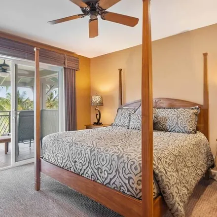 Rent this 3 bed condo on Waikoloa