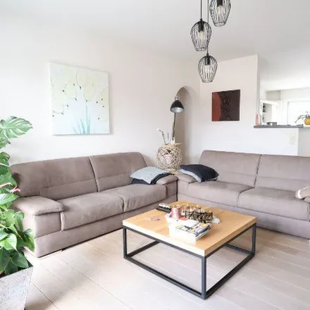 Rent this 2 bed apartment on Roeselaarsestraat 175 in 8850 Ardooie, Belgium