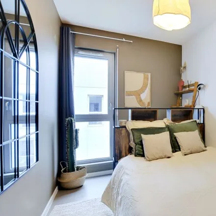 Rent this 5 bed room on 18 Allée Rose Dieng-Kuntz in 75019 Paris, France