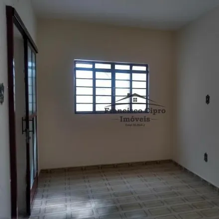 Buy this 4 bed house on Rua José do Patrocínio in Nova Guará, Guaratinguetá - SP