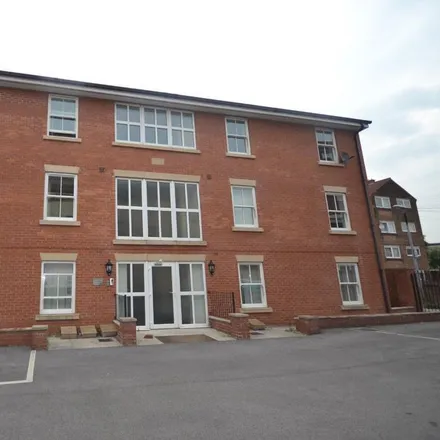 Rent this 2 bed apartment on Grayson's Close in Wigan, WN1 2AN