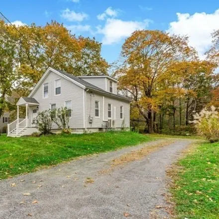 Image 3 - 173 South Worcester Street, Barrowsville, Norton, MA 02766, USA - House for sale