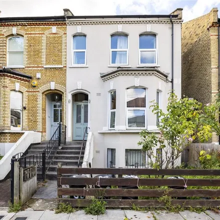 Rent this 6 bed townhouse on 82 Rossiter Road in London, SW12 9RY