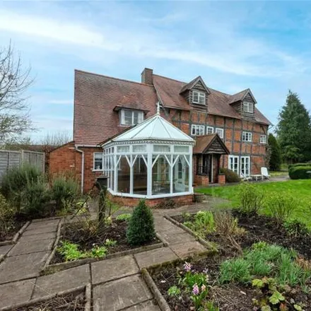 Buy this 6 bed house on Stoke Prior in Bromsgrove, Worcestershire