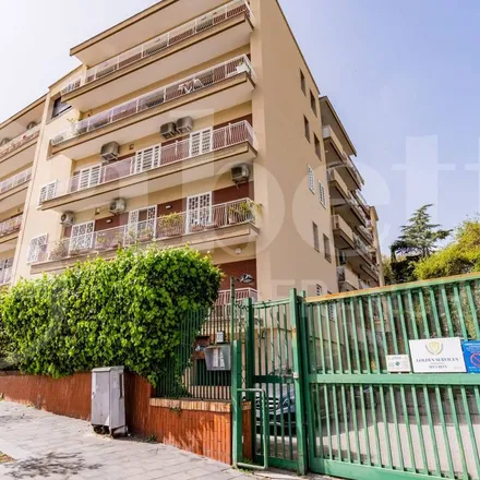 Image 5 - Agip, Via Francesco Petrarca, 80123 Naples NA, Italy - Apartment for rent