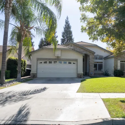 Buy this 3 bed house on 1601 East Dorothea Avenue in Visalia, CA 93292