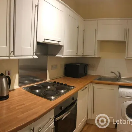 Rent this 3 bed apartment on Morgan Place in Dundee, United Kingdom