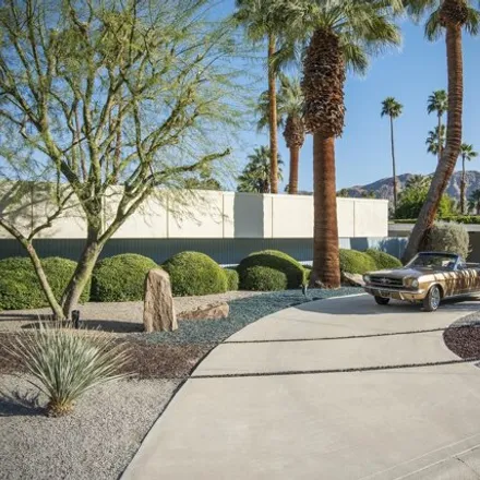 Image 2 - 1868 Caliente Road, Palm Springs, CA 92264, USA - House for sale