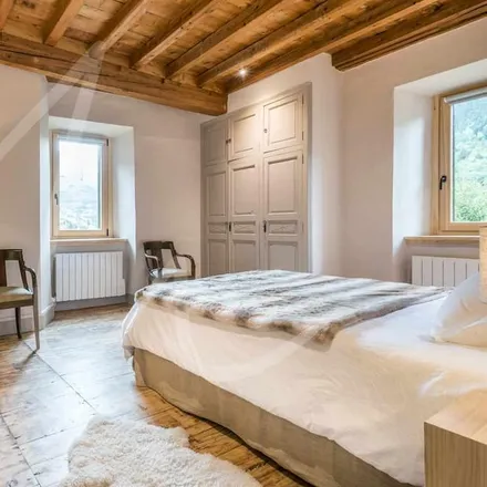 Rent this 4 bed house on Sant Pèir de Gessa in Carrèr Major, 25598 Salardú