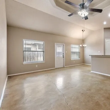 Image 3 - 272 Rosalie Drive, New Braunfels, TX 78130, USA - House for rent