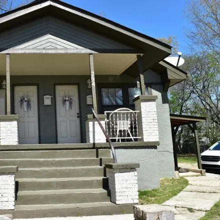 Buy this 4 bed house on 491 Clark Street in Hot Springs, AR 71913