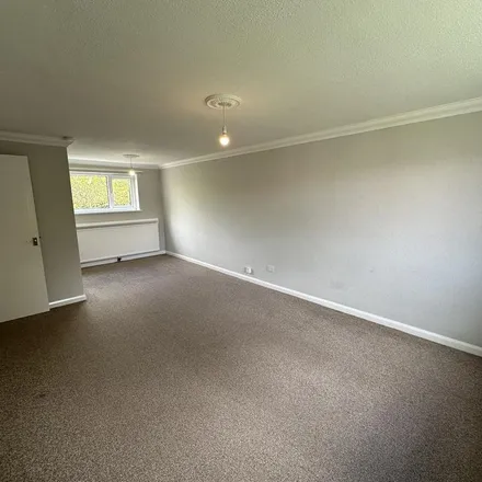 Image 7 - Beaconsfield Road, Rotherham, S60 3HB, United Kingdom - Apartment for rent