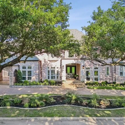 Buy this 6 bed house on 1357 Bentley Court in Southlake, TX 76092