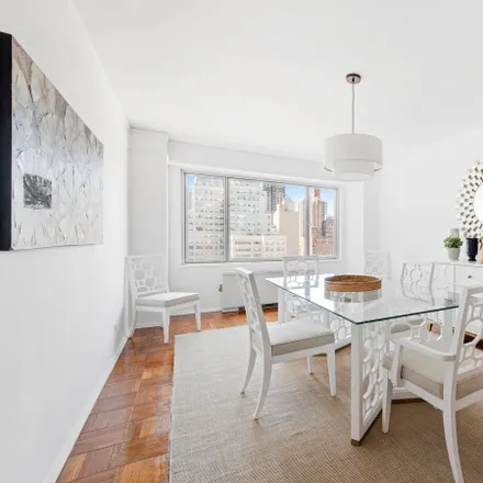 Image 5 - 60 East End Avenue, New York, NY 10028, USA - Apartment for sale