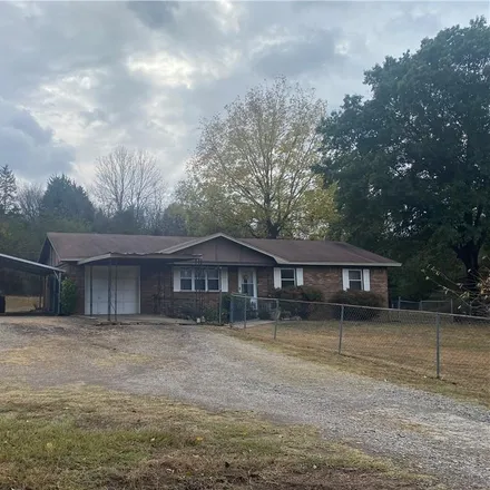 Buy this 3 bed house on 2317 Old Uniontown Road in Van Buren, AR 72956