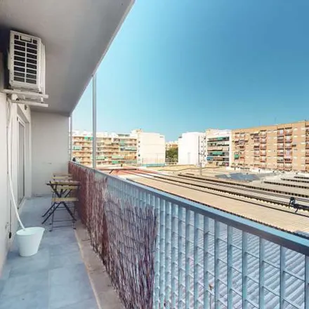 Image 6 - Carrer d'Abén Al-Abbar, 16, 46021 Valencia, Spain - Apartment for rent