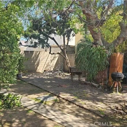 Image 3 - Welch Place, Los Angeles, CA 90027, USA - House for sale