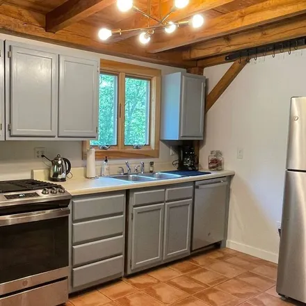 Rent this 2 bed house on Tisbury in MA, 02568