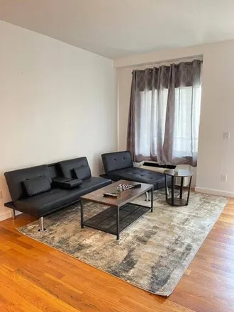 Rent this 1 bed house on 328 East 109th Street in New York, NY 10029