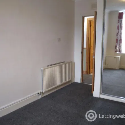Rent this 1 bed apartment on West Street in Dundee, DD3 6QB