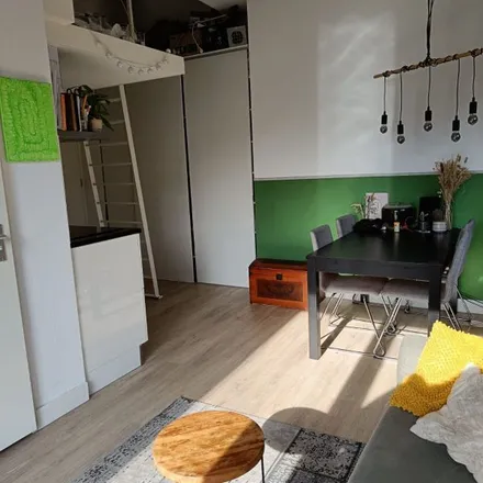 Rent this 1 bed apartment on Hoefstraat 43-02 in 5046 BA Tilburg, Netherlands