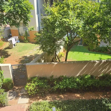 Image 5 - 12 Concourse Crescent, Paulshof, Sandton, 2062, South Africa - Apartment for rent