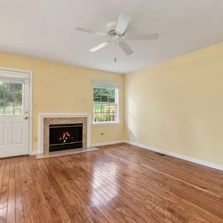 Image 6 - 14 Stonehedge Road, Long Hill Township, Morris County, NJ 07946, USA - Townhouse for sale