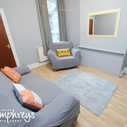 Rent this 5 bed apartment on Sandwich Box in Ashford Street, Stoke