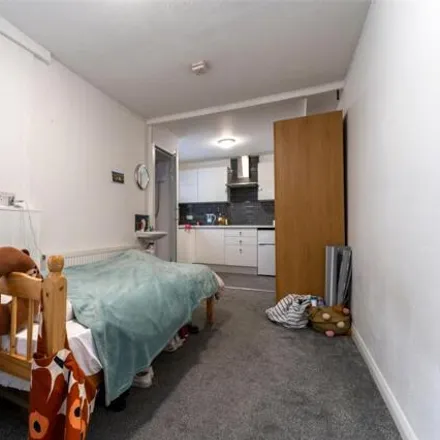 Image 2 - Bedford Square (Zone Z), Bedford Square, Brighton, BN1 2PQ, United Kingdom - Apartment for rent
