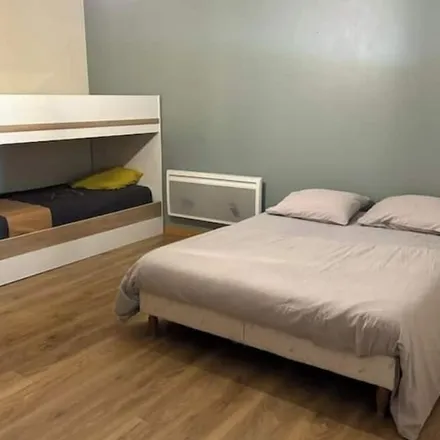 Rent this 1 bed apartment on 24190 Saint-Germain-du-Salembre