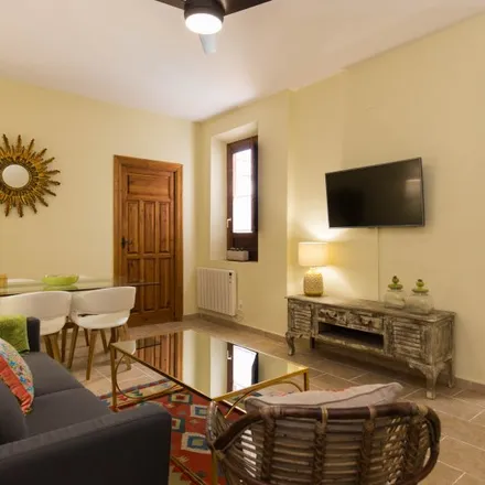 Rent this 2 bed apartment on Hostal Casa Salvador in Calle Duende, 6