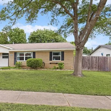 Buy this 4 bed house on 3020 Joanna Drive in Farmers Branch, TX 75234