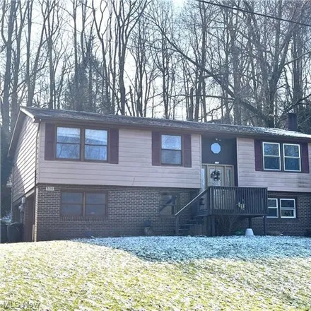 Buy this 3 bed house on 534 Pleasant Street in Columbiana County, OH 43920
