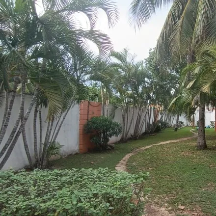 Rent this 2 bed house on Calle Jardines Bugambilias in Jardines de Bonampak, 77258 Cancún