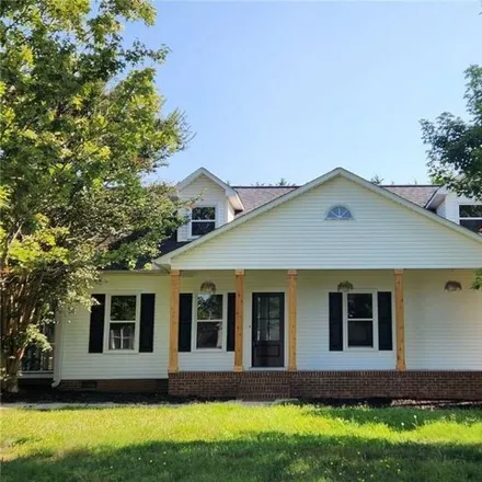 Buy this 5 bed house on 107 Martin Ct in Williamston, South Carolina