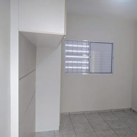 Rent this 2 bed apartment on Rua Joaquim Tereziano de Oliveira in Vila Santa Rosa, Mogi Guaçu - SP