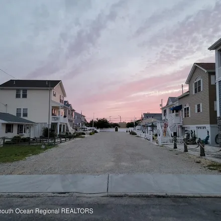 Image 6 - 127 West Colony Avenue, Ortley Beach, Toms River, NJ 08751, USA - Apartment for rent