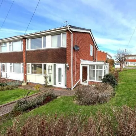 Buy this 3 bed house on The Grange in Cubbington, CV32 7UD
