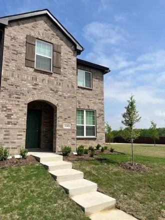 Rent this 3 bed house on Baneberry Lane in Mesquite, TX 75150