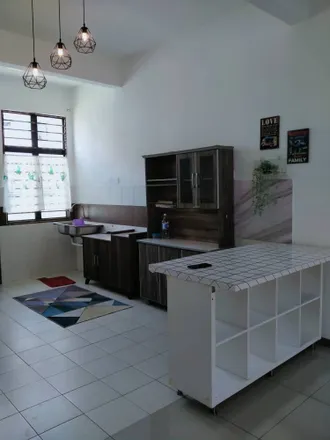 Image 8 - Jalan Saujana KLIA 1/1, Saujana KLIA, 43900 Sepang, Selangor, Malaysia - Apartment for rent