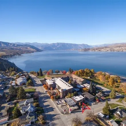 Buy this 2 bed condo on 101 North East Center Street in Chelan, Chelan County