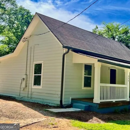 Buy this 3 bed house on 198 Derby Street in Athens-Clarke County Unified Government, GA 30601