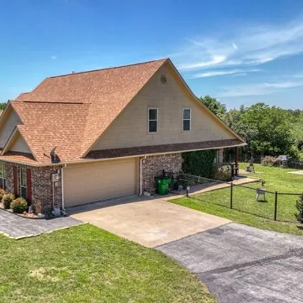 Image 3 - 151 Canyon Creek Ct, Weatherford, Texas, 76087 - House for sale