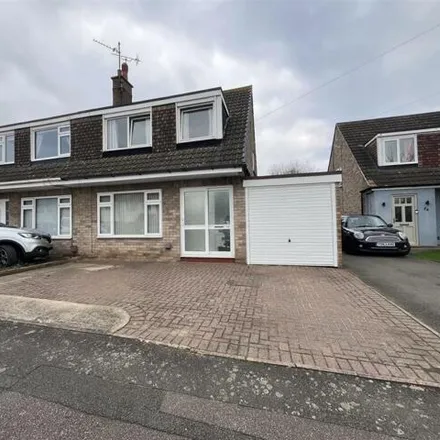 Buy this 3 bed duplex on Coleridge Drive in Enderby, LE19 4QH
