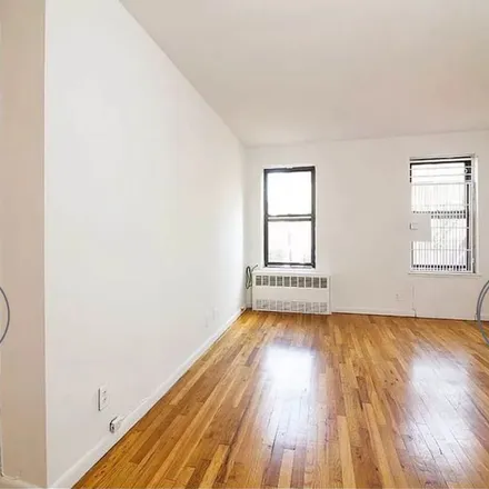 Rent this 1 bed apartment on 1323 3rd Avenue in New York, NY 10021