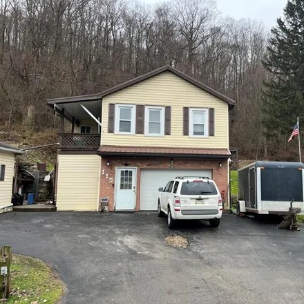 Buy this 3 bed house on 191 Buffalo Street in Franklin, PA 16323