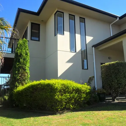 Rent this 2 bed house on Manurewa in Goodwood Heights, NZ